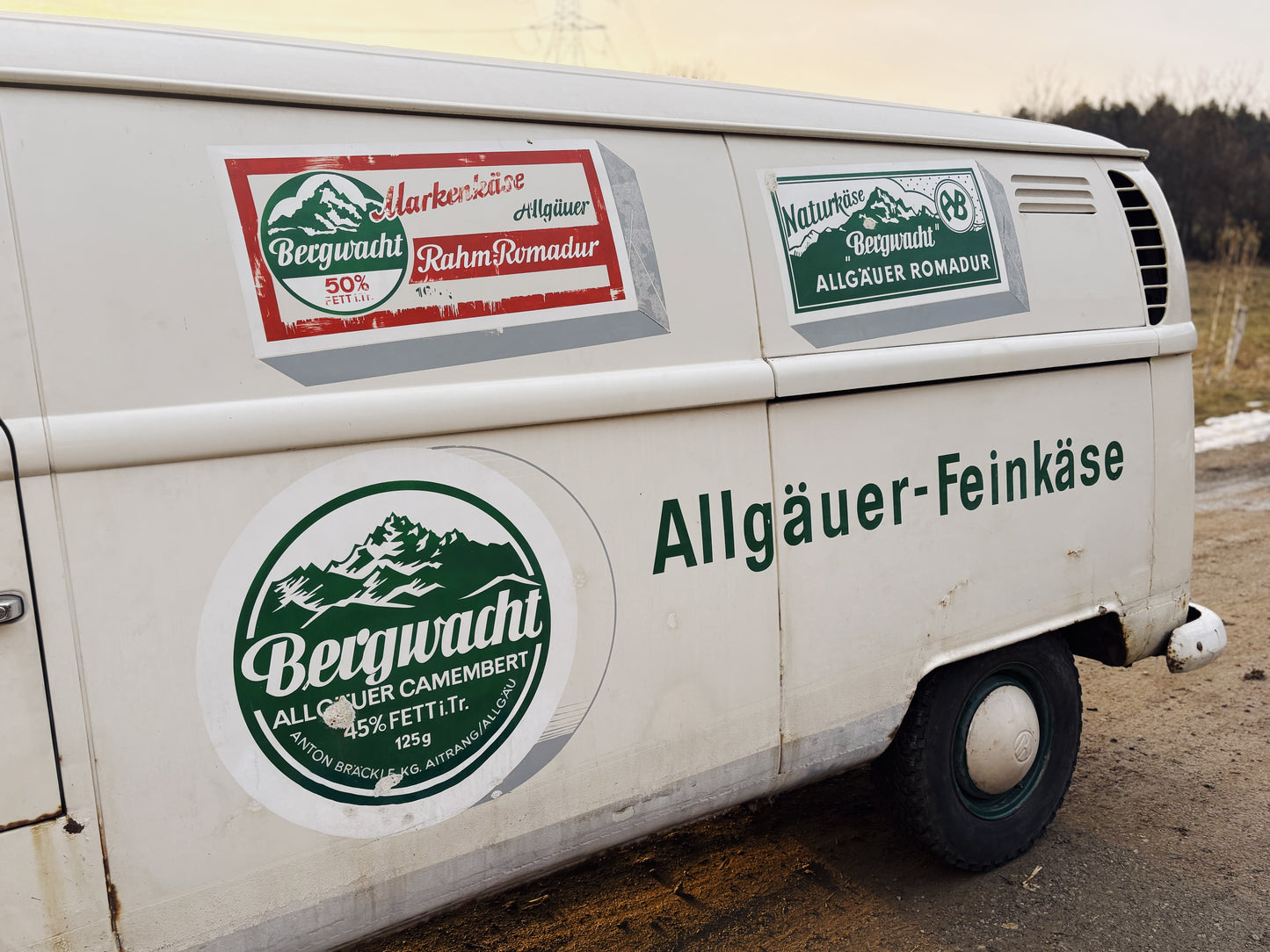 VW T2A Cheese Bus 1969