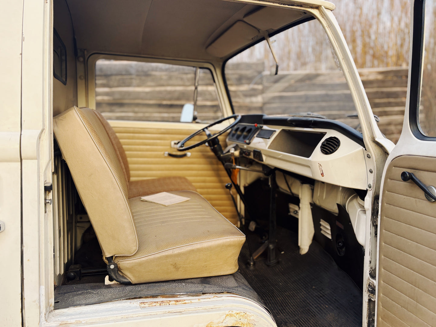 VW T2A Cheese Bus 1969